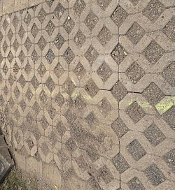 Gutter